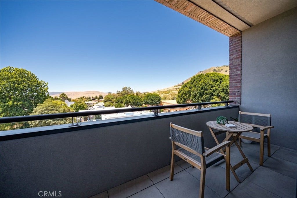 581 Higuera Street, #406, San Luis Obispo, CA 93401 581 Higuera Street, #406, San Luis Obispo, CA 93401