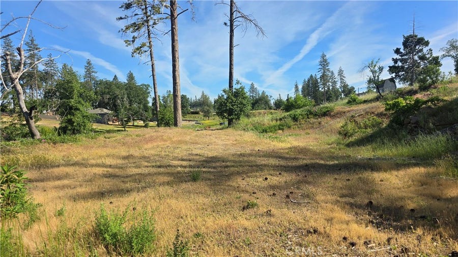 Property photo for 790 Highland Lane, Paradise, CA
