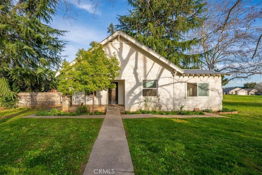 Property photo for 550 Bayles Avenue, Red Bluff, CA