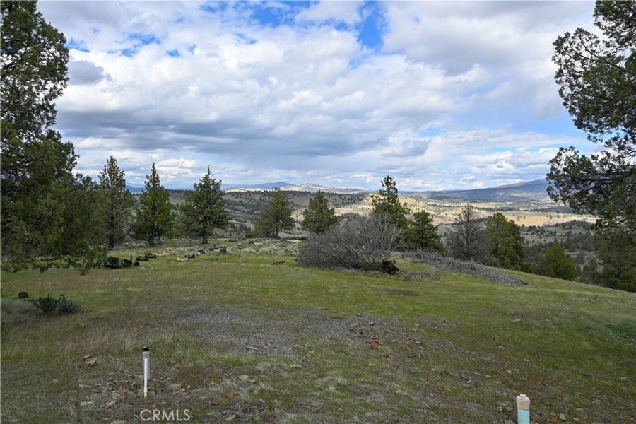 Property photo for 0 unit 5 Lot 121 Raven Ct., Montague, CA