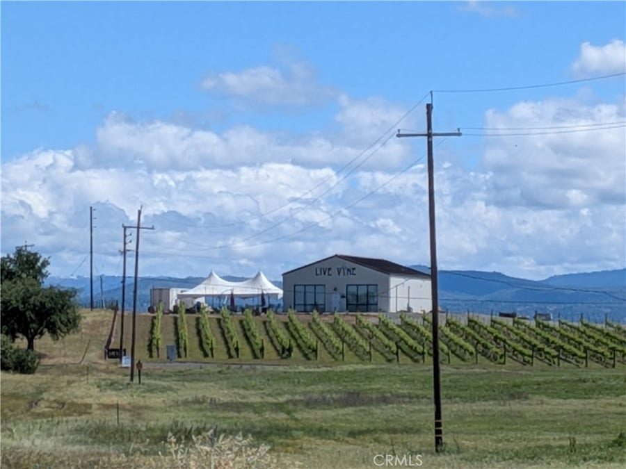 Property photo for 743 Luds Way, Oroville, CA