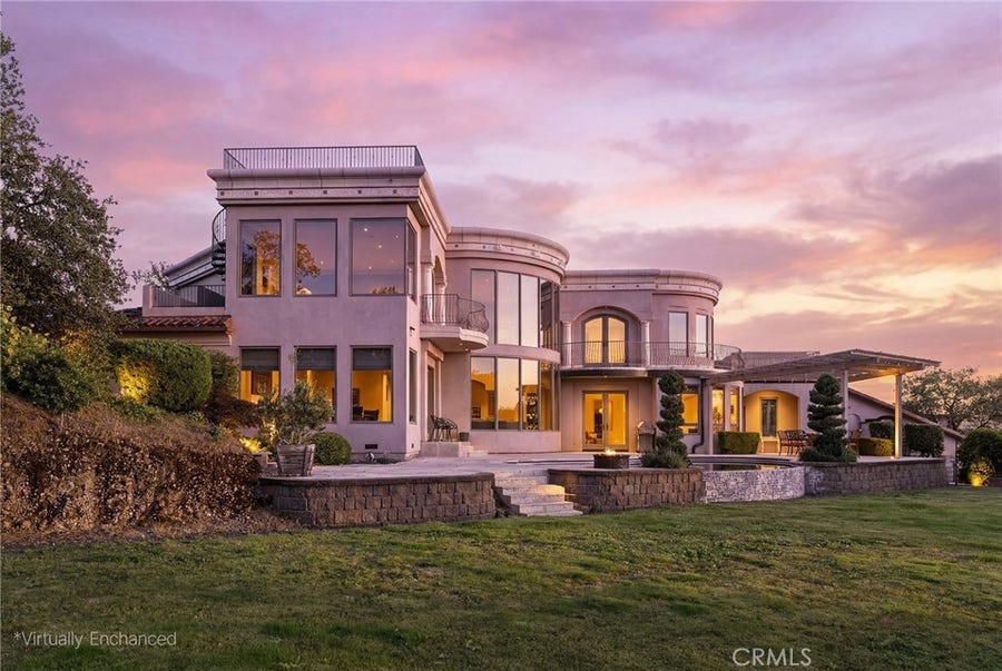 Property photo for 876 Whispering Winds, Chico, CA