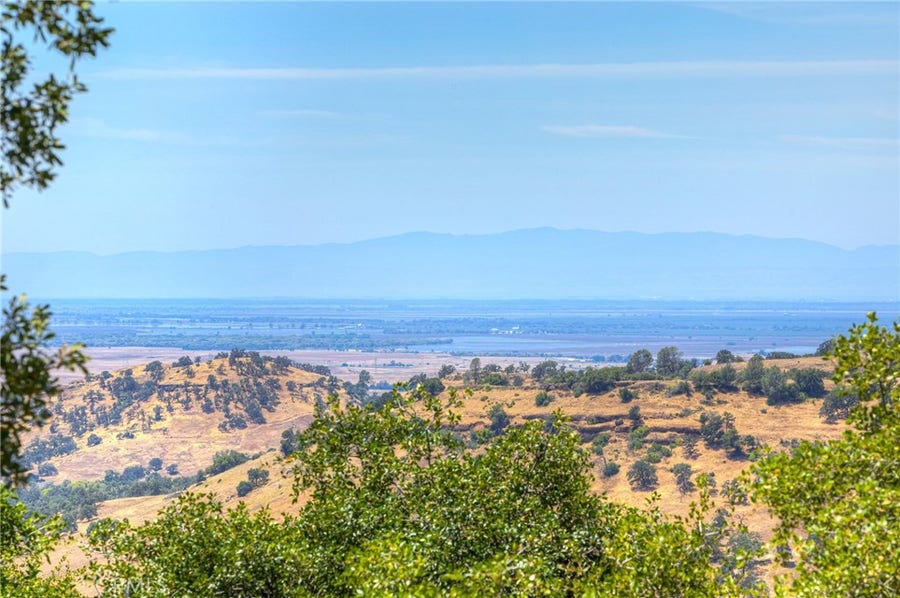 Property photo for 3395 Sunview Drive, Paradise, CA