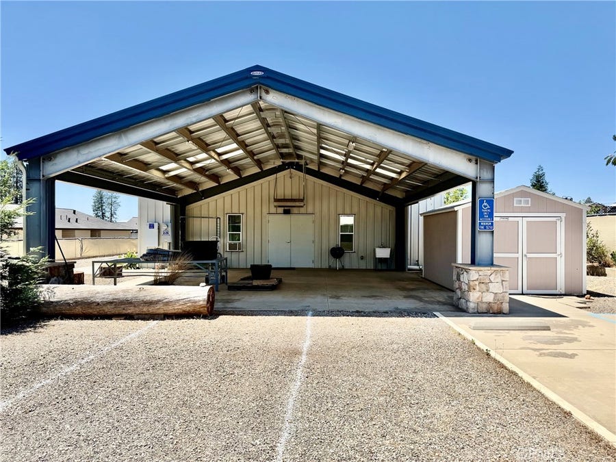 Property photo for 7671 Skyway, Paradise, CA