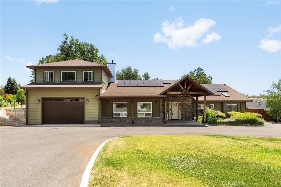 Property photo for 5402 Hickory Way, Paradise, CA