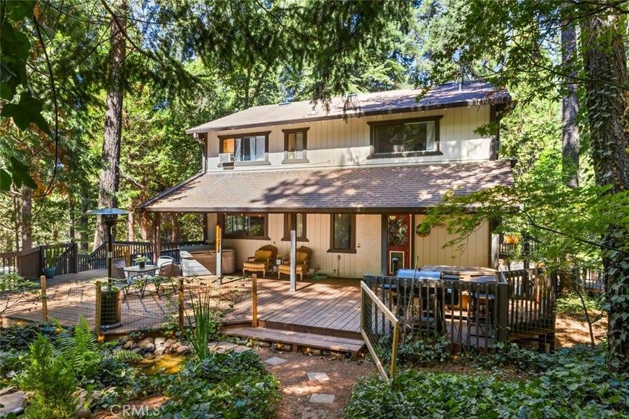 Property photo for 15778 Coutolenc Road, Magalia, CA