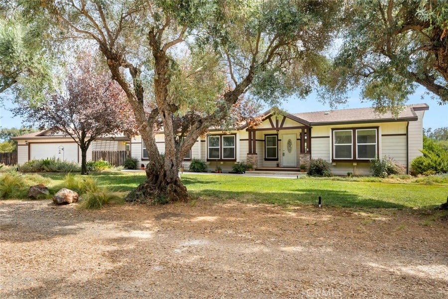 Property photo for 23551 Carona Avenue, Corning, CA