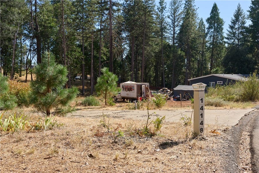 Property photo for 14148 Norwich, Magalia, CA