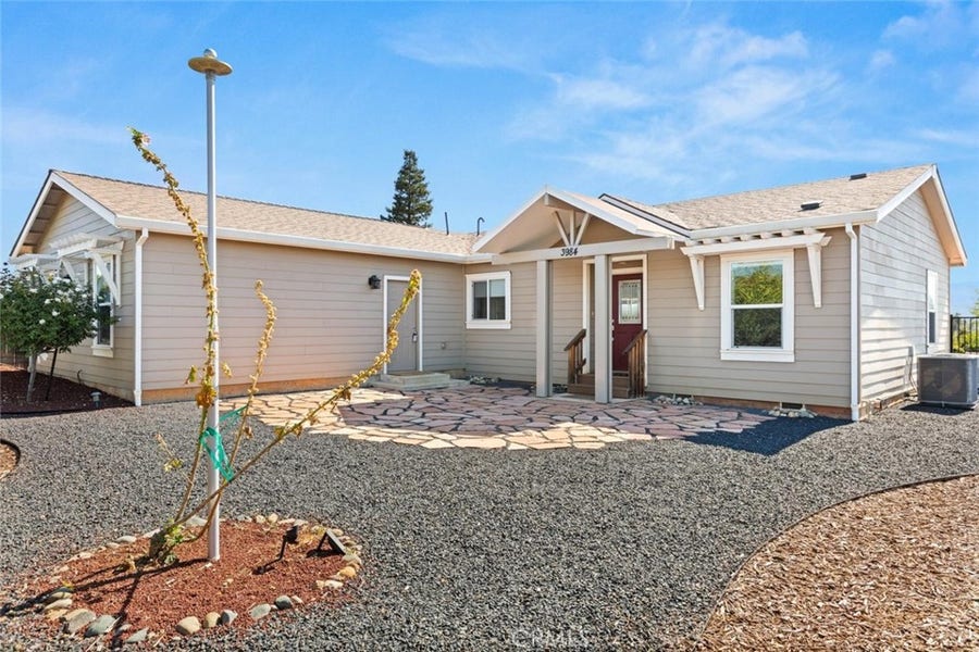Property photo for 3984 Neal Road, Paradise, CA