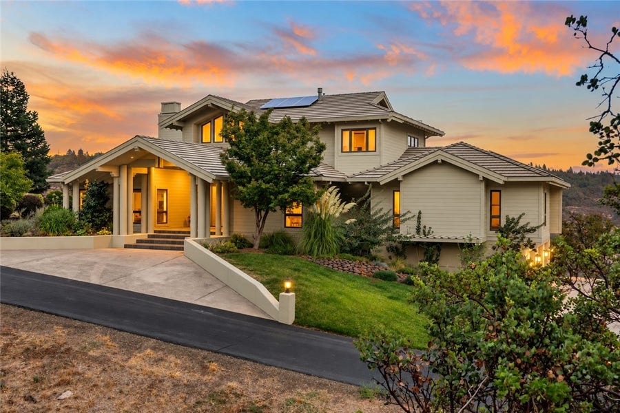 Property photo for 14950 Eagle Ridge Dr, Forest Ranch, CA