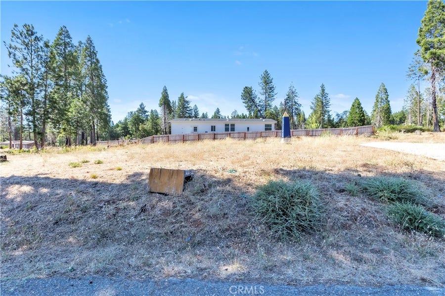 Property photo for 13761 West Park Dr, Magalia, CA
