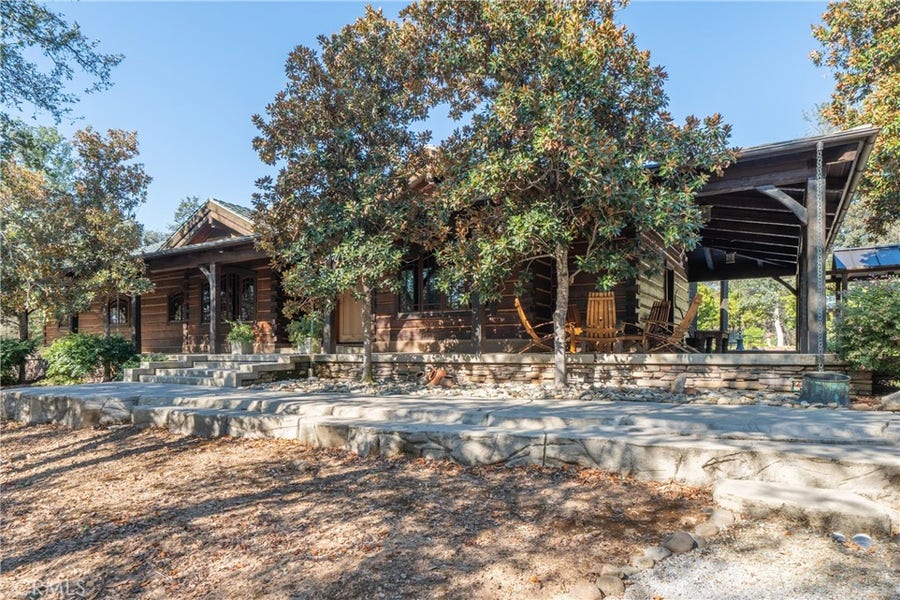Property photo for 15900 El Camino Robles, Redding, CA