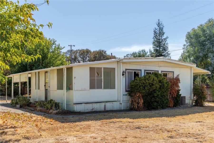 Property photo for 25015 Taft, Los Molinos, CA