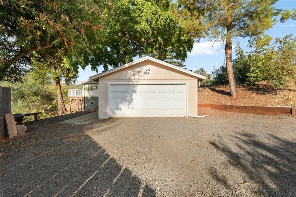 3703 Honey Run Road, Paradise, CA 95969 3703 Honey Run Road, Paradise, CA 95969