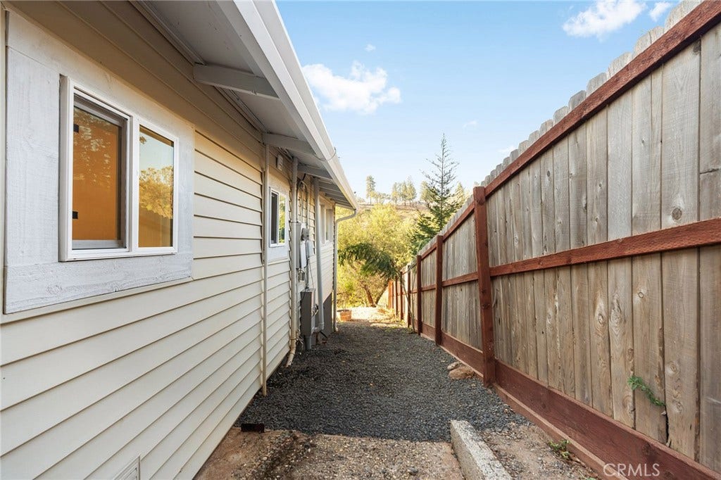 3703 Honey Run Road, Paradise, CA 95969 3703 Honey Run Road, Paradise, CA 95969