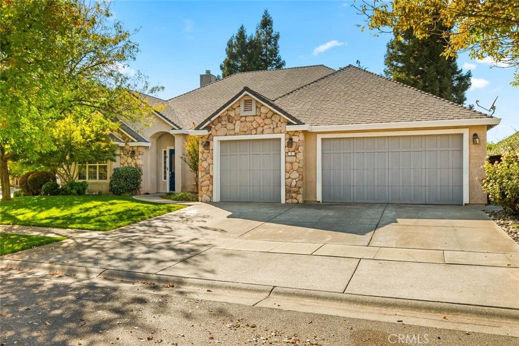 1 London Court, Chico, CA 95973