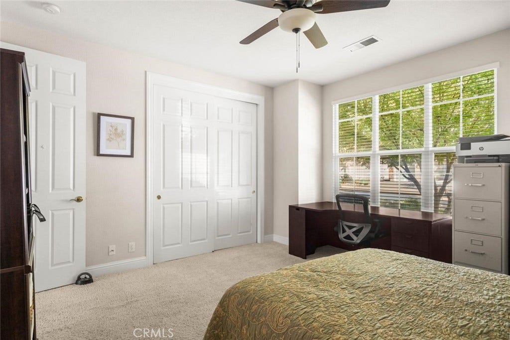 1 London Court, Chico, CA 95973