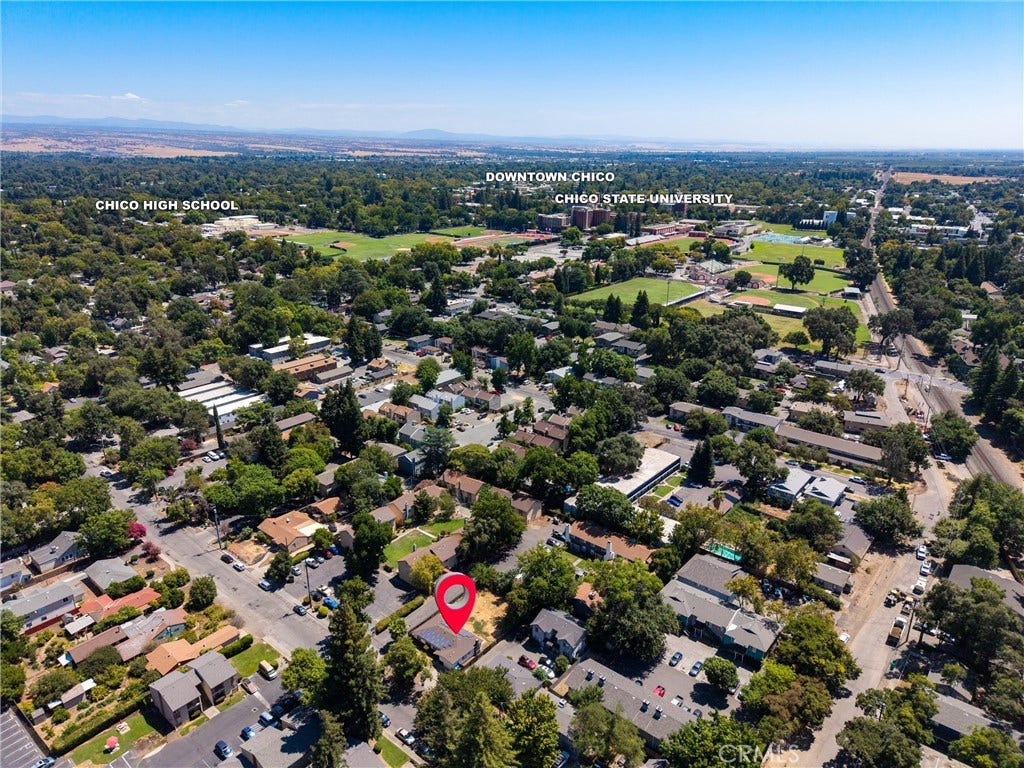 827 W 2nd Avenue, Chico, CA 95926 827 W 2nd Avenue, Chico, CA 95926