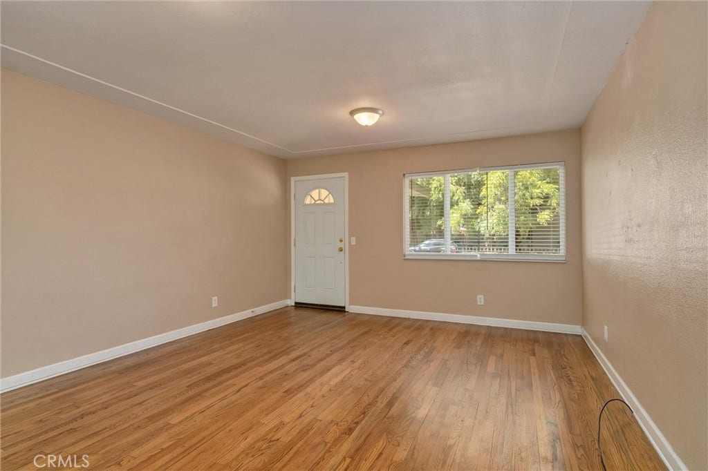 827 W 2nd Avenue, Chico, CA 95926 827 W 2nd Avenue, Chico, CA 95926