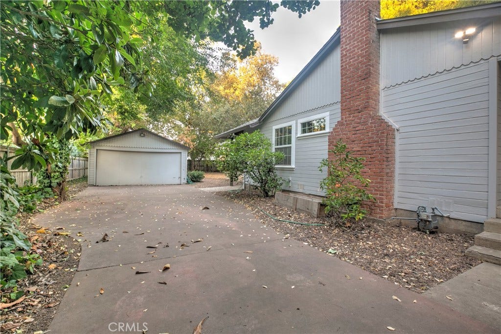 913 Arbutus, Chico, CA 95926 913 Arbutus, Chico, CA 95926