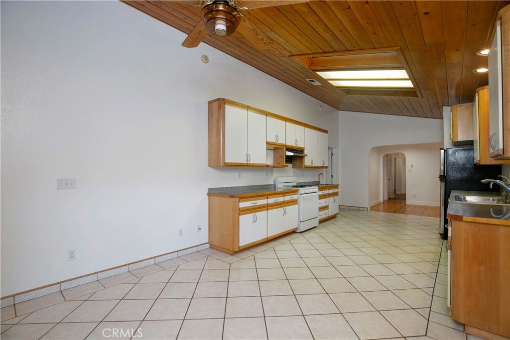 913 Arbutus, Chico, CA 95926 913 Arbutus, Chico, CA 95926