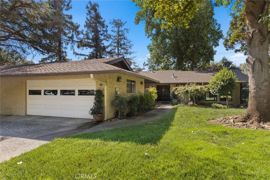 Property photo for 2 Northwood Commons, Chico, CA