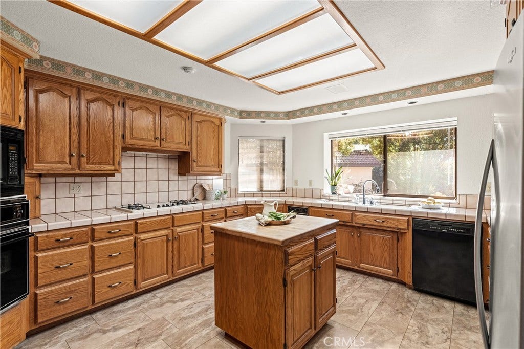 2241 River Bend Lane, Chico, CA 95926