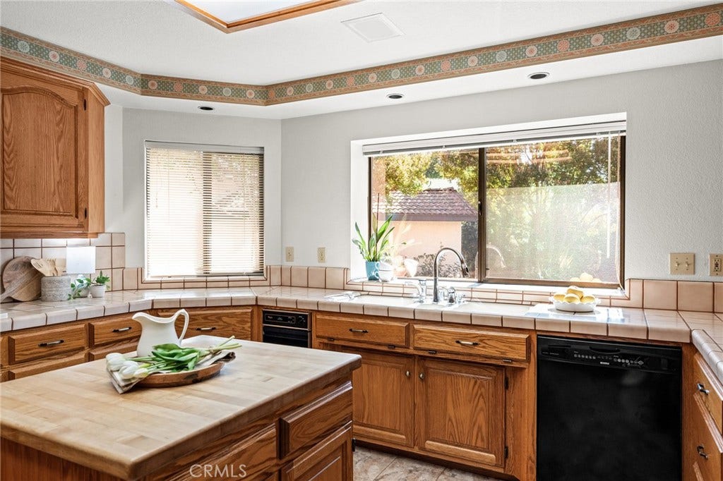 2241 River Bend Lane, Chico, CA 95926