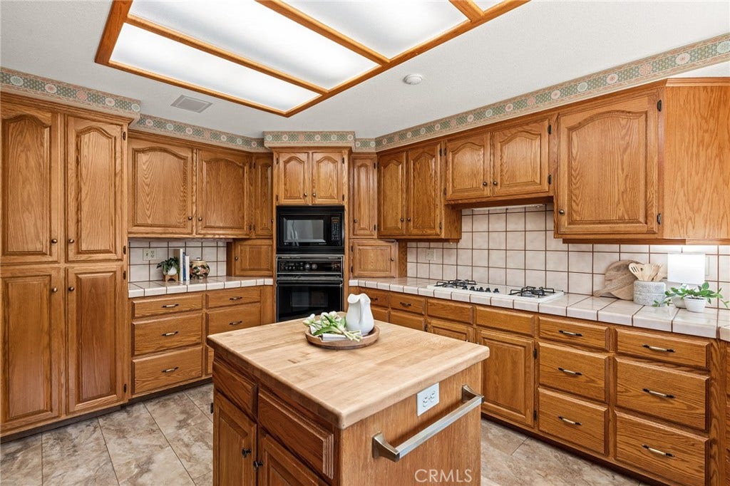 2241 River Bend Lane, Chico, CA 95926