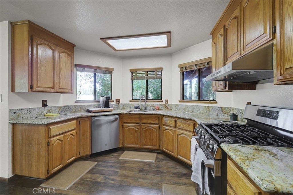 16558 Frenchtown, Brownsville, CA 95919 16558 Frenchtown, Brownsville, CA 95919