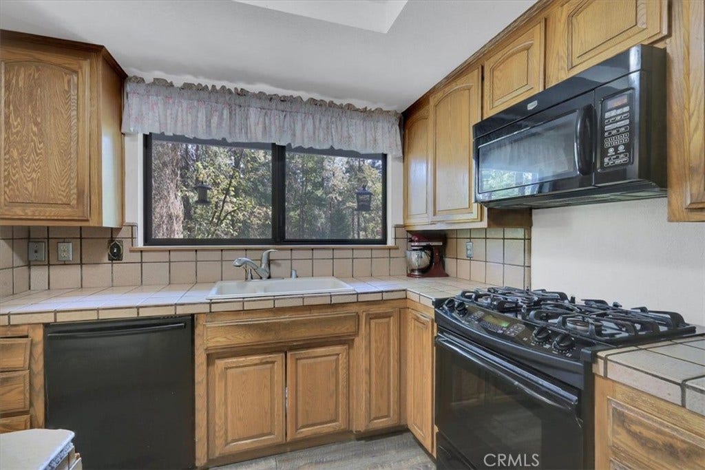 13411 Red Dog Rd., Nevada City, CA 95959
