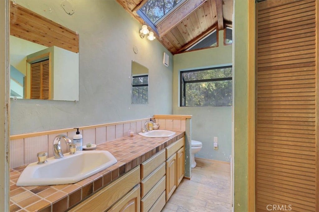 13411 Red Dog Rd., Nevada City, CA 95959