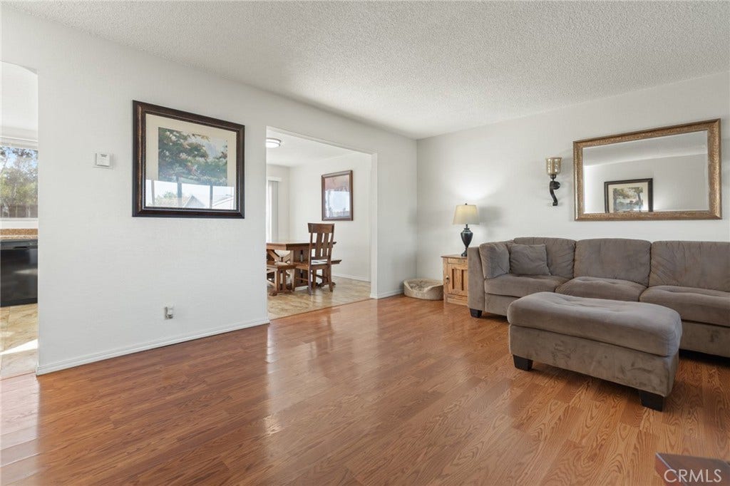 627 El Paso, Corning, CA 96021 627 El Paso, Corning, CA 96021