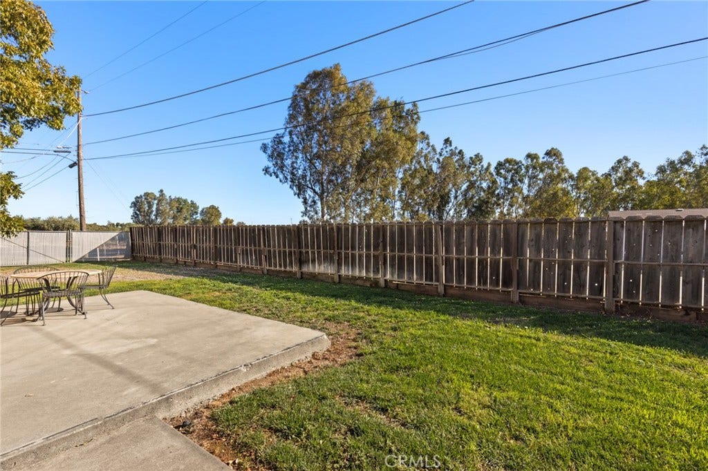 627 El Paso, Corning, CA 96021 627 El Paso, Corning, CA 96021