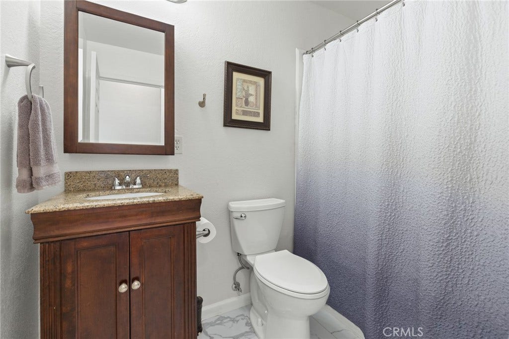 627 El Paso, Corning, CA 96021 627 El Paso, Corning, CA 96021