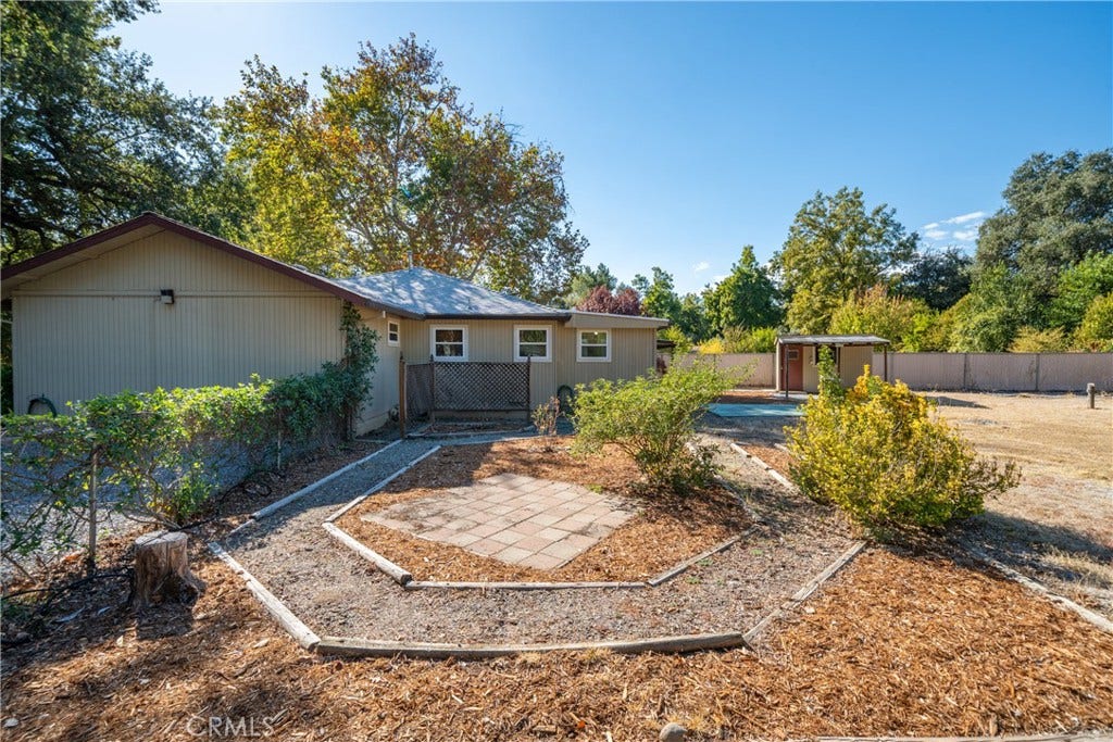 3500 Pioneer, Redding, CA 96001 3500 Pioneer, Redding, CA 96001