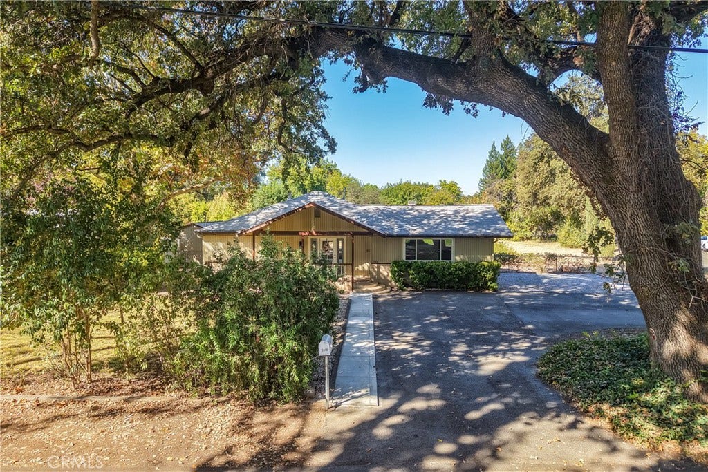 3500 Pioneer, Redding, CA 96001 3500 Pioneer, Redding, CA 96001