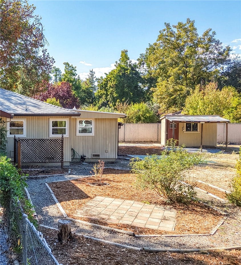 3500 Pioneer, Redding, CA 96001 3500 Pioneer, Redding, CA 96001