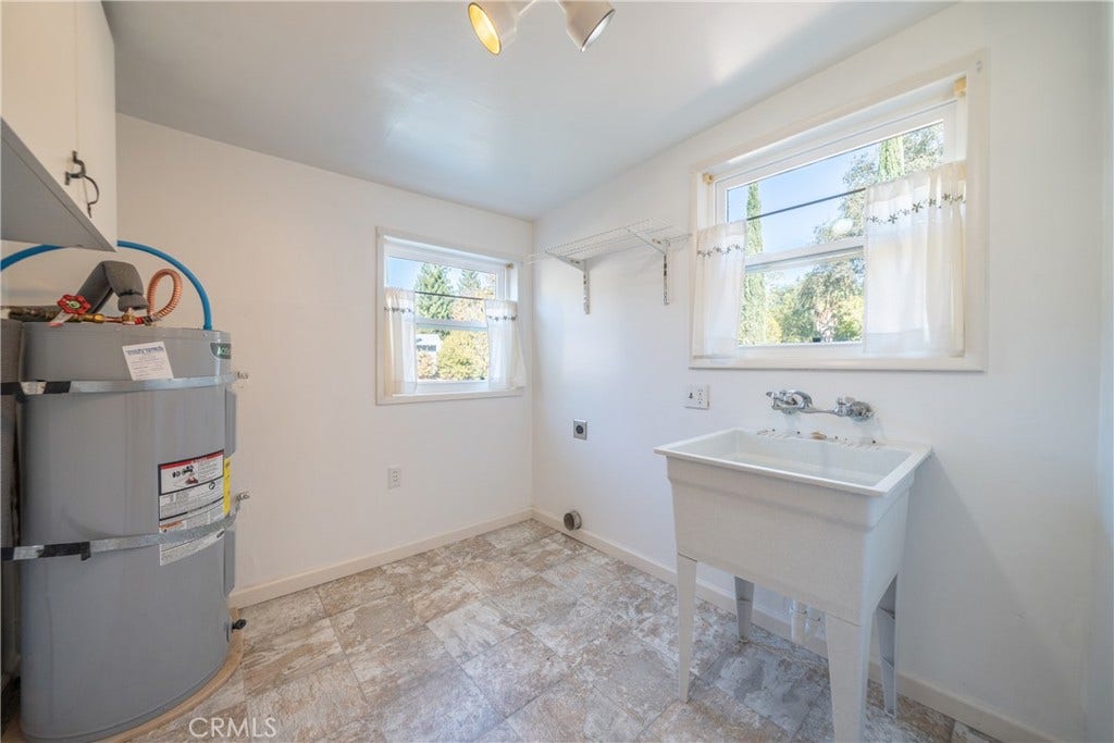 3500 Pioneer, Redding, CA 96001 3500 Pioneer, Redding, CA 96001