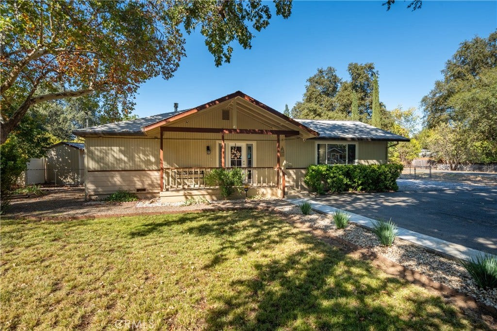 3500 Pioneer, Redding, CA 96001 3500 Pioneer, Redding, CA 96001