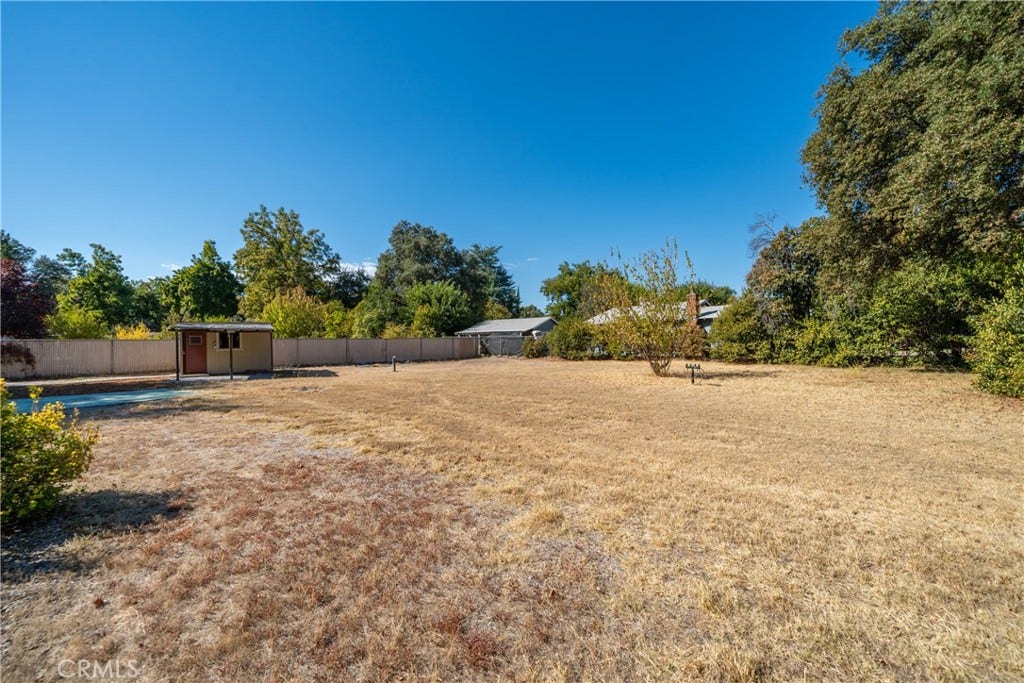 3500 Pioneer, Redding, CA 96001 3500 Pioneer, Redding, CA 96001