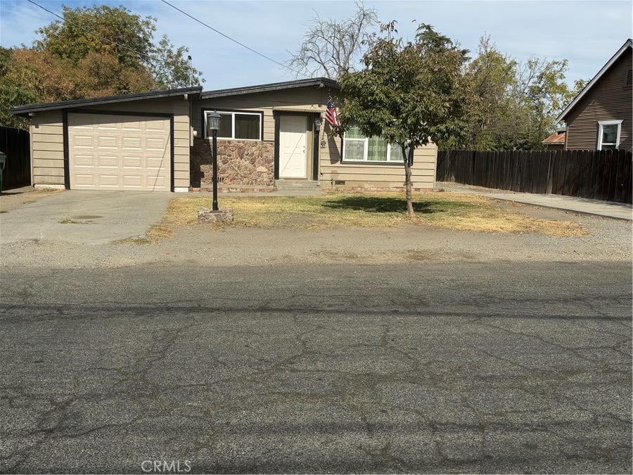 Property photo for 15 E Swift, Orland, CA