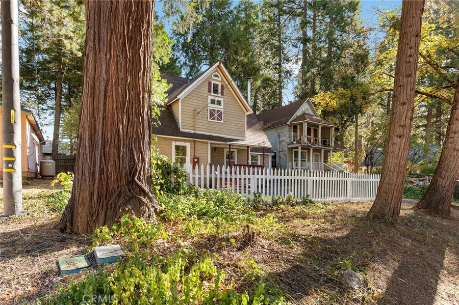 Property photo for 17124 Manzanita St, Stirling City, CA