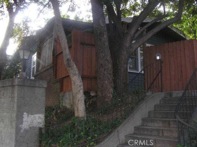 Property photo for 1250 Huntington Drive, South Pasadena, CA