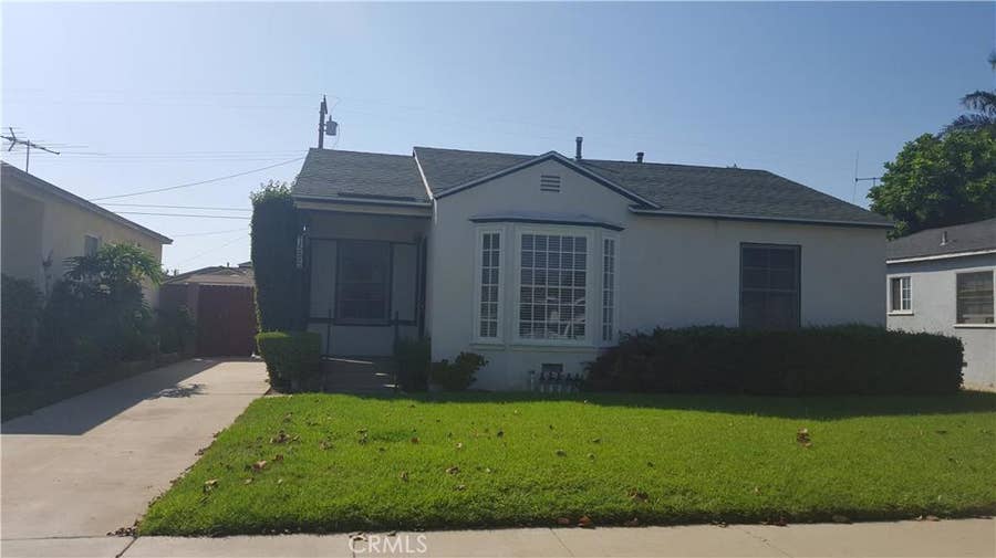 Property photo for 1505 S Stoneacre Avenue, Compton, CA