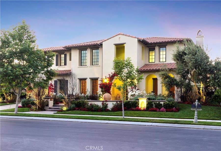 Property photo for 25471 Prado De Amor, Calabasas, CA