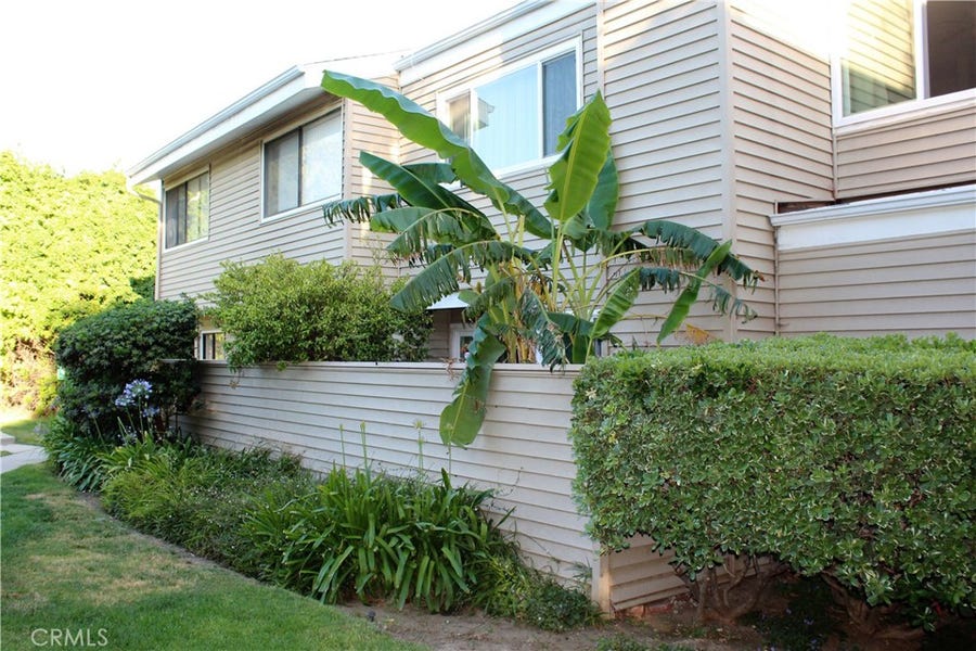 Property photo for 15325 Lassen Street, #4, Mission Hills (San Fernando), CA