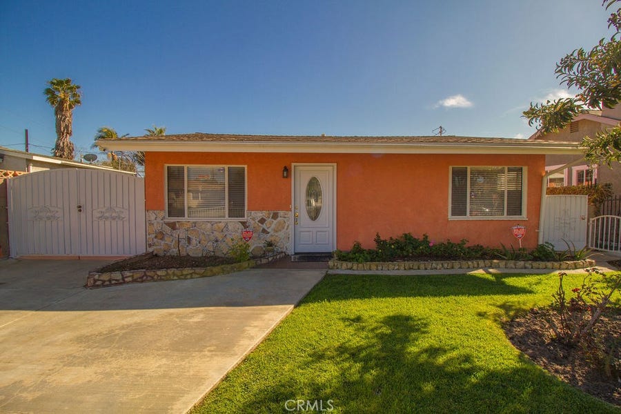 Property photo for 5120 W 131st Street, Hawthorne, CA