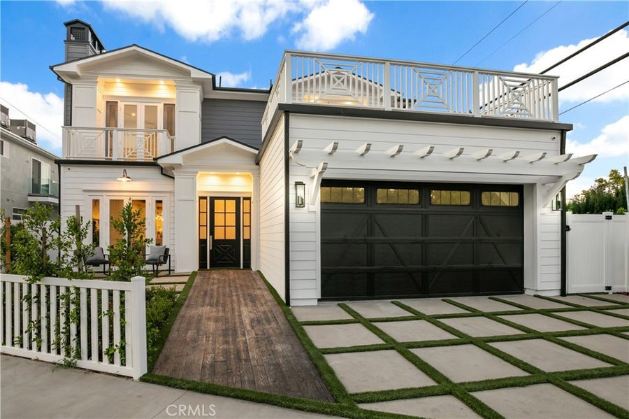 Property photo for 18057 Valley Vista Boulevard, Encino, CA
