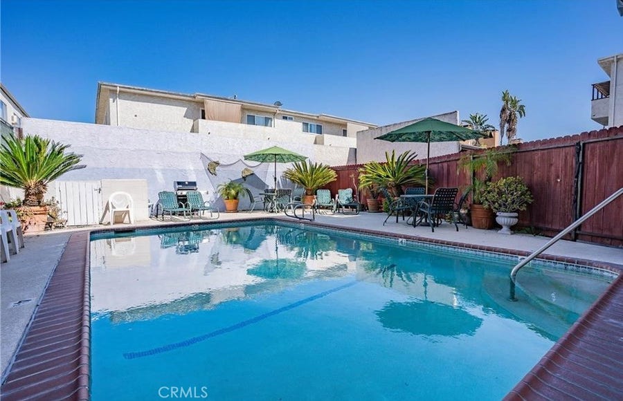 Property photo for 5250 Zelzah Avenue, #11A, Encino, CA